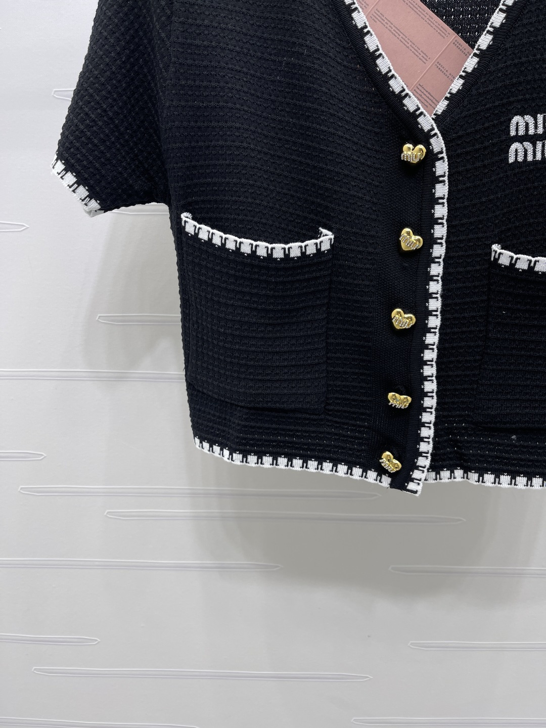 Women's short sleeves